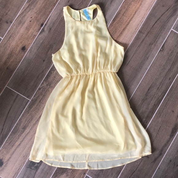 Yellow Spring Halter Dress - Picture 1 of 4